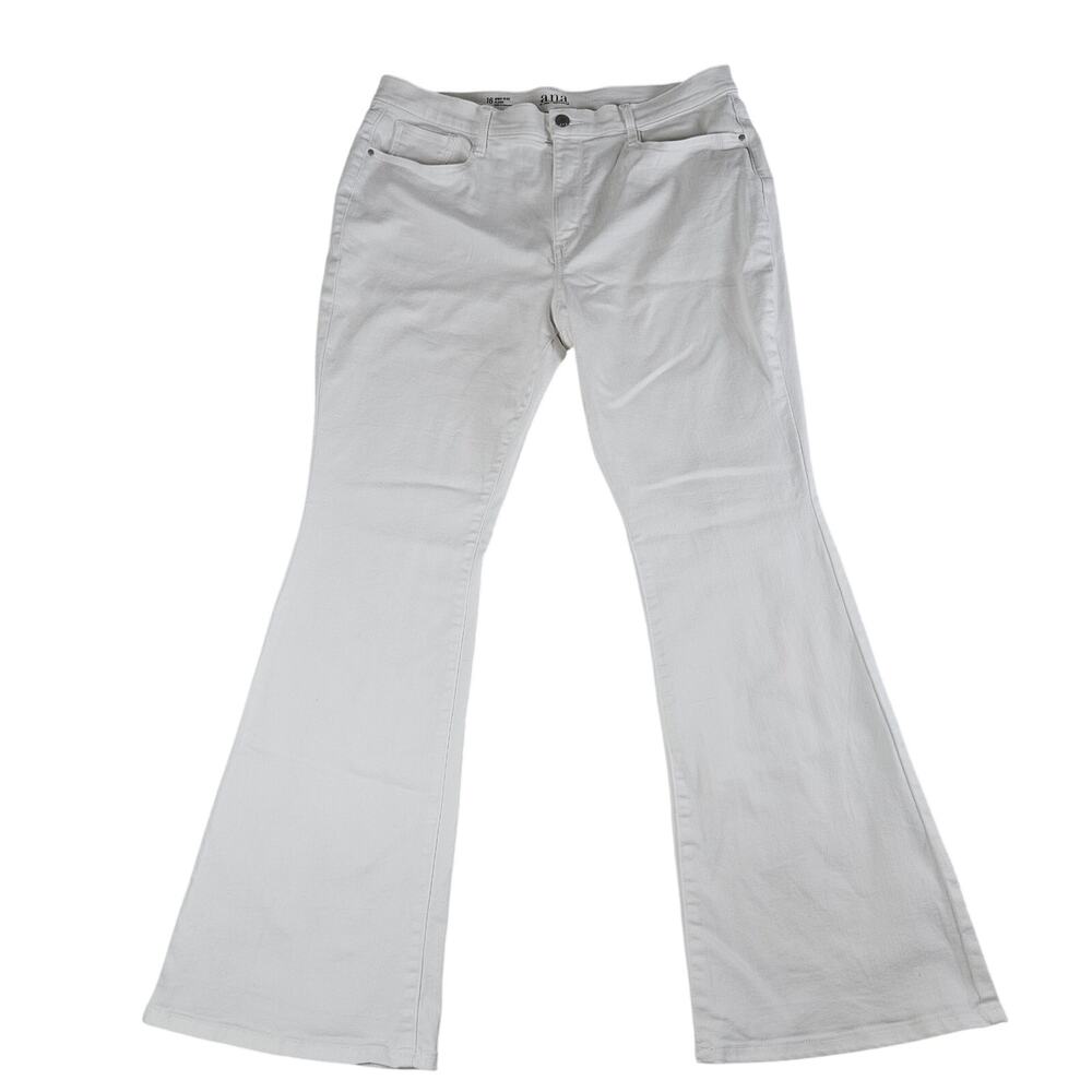 a.n.a. High Rise Flare Jeans Women Size 16 White Stretch Denim Y2K Minimalist